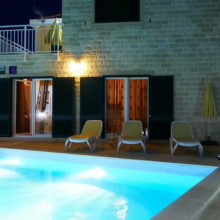 Family Friendly House With A Swimming Pool Skrip, Brac - 20897 * 苏佩塔尔